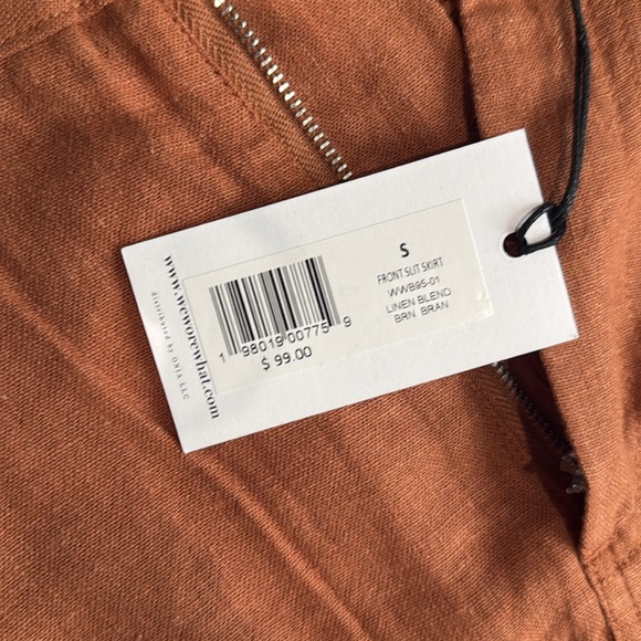 We Wore What linen blend midi skirt - Picture 2 of 4